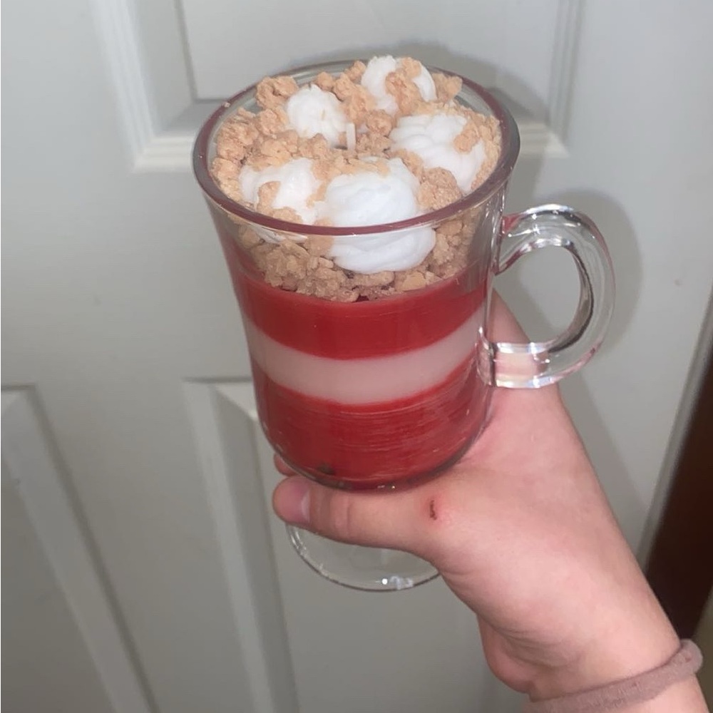 Handmade Candle (strawberry shortcake) 14oz